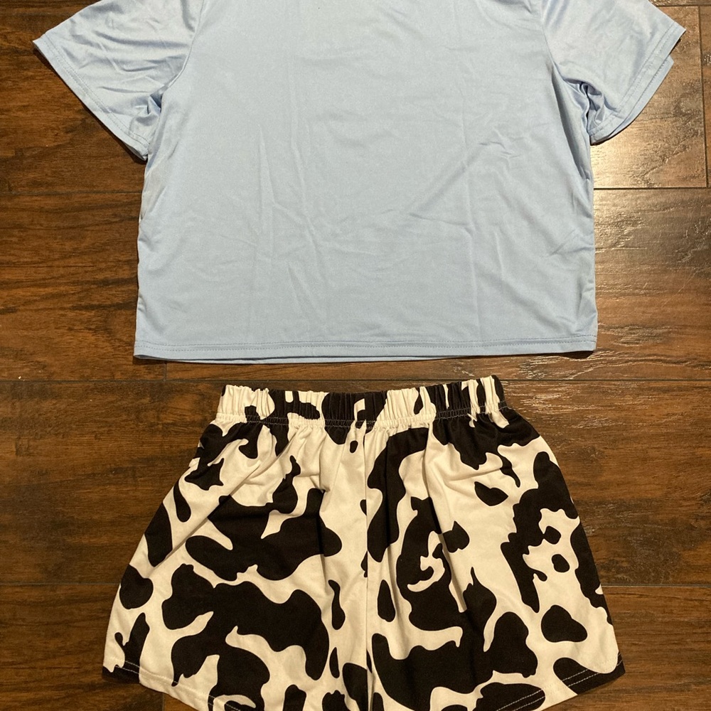 🚫SOLD🚫 - Picture 2 of 4